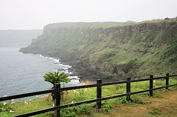 犬田布岬の風景