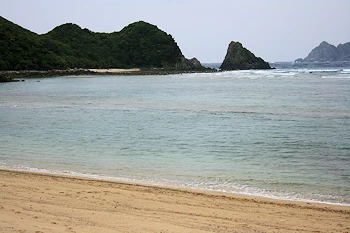ヤドリ浜の風景