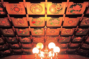 光明寺の紅葉風景