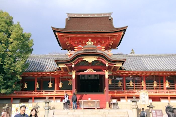 石清水八幡宮の紅葉風景