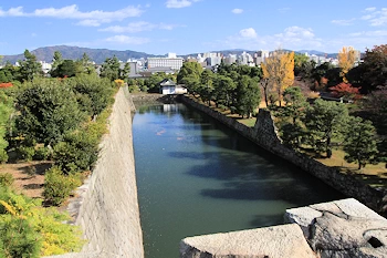 二条城の紅葉風景