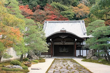 南禅寺の紅葉風景