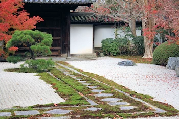 南禅寺の紅葉風景