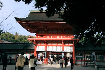 下鴨神社の紅葉風景