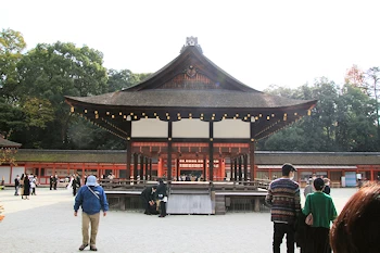 下鴨神社の紅葉風景