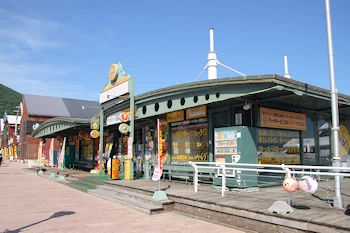 ラッキーピエロマリーナ末広店の風景