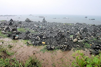 賽の河原の風景