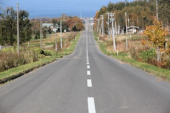 天に続く道の風景