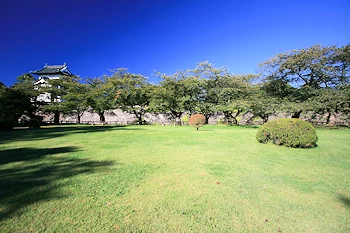 三の丸広場の風景