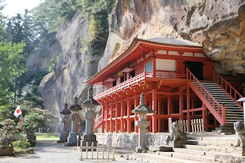 達谷窟毘沙門堂の画像