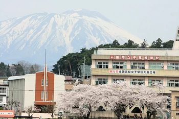 岩木山を遠望の風景