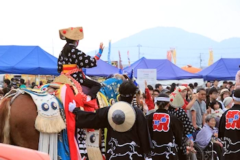 チャグチャグ馬コの画像