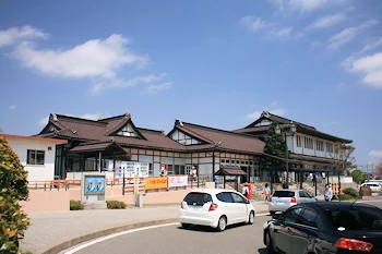 船岡駅の画像