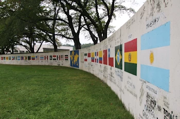 メモリアルウォールの画像