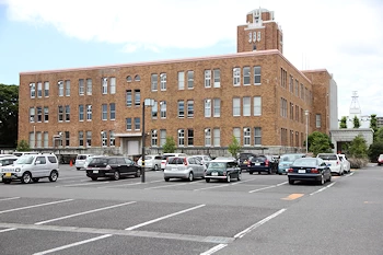 三の丸庁舎の風景