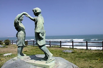 通りゃんせ像の風景