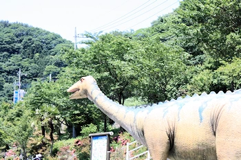 恐竜センターの画像