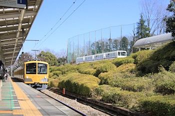 西武球場前駅の風景
