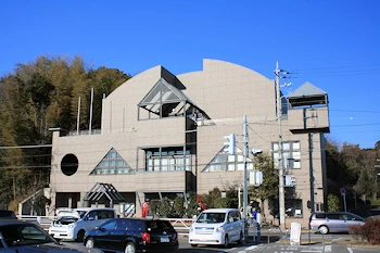 鳥の博物館の画像