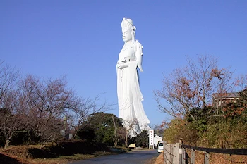 東京湾観音の画像