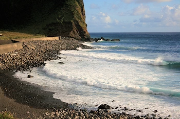 横間ヶ浦の画像
