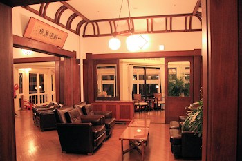 ラウンジの風景