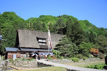 越中五箇山岩瀬家の画像