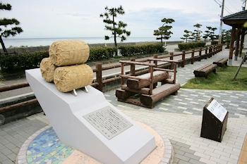 米騒動のモニュメントの画像