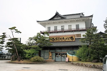 加賀伝統工芸館の画像