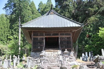 福島正則霊廟の風景