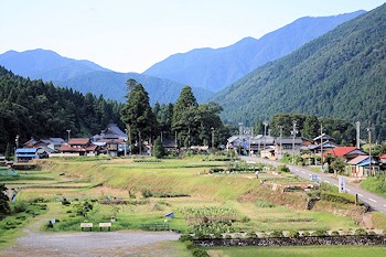根尾谷断層の画像