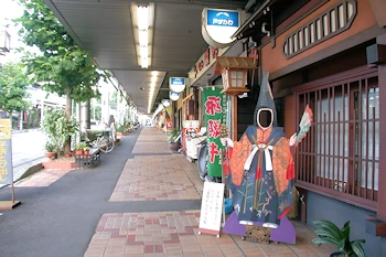 安川通り商店街の風景