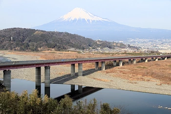 富士川サービスエリアの風景