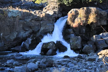 鮎壺の滝の風景