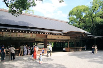 熱田神宮の画像