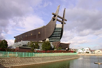 アイセルシュラホールの画像