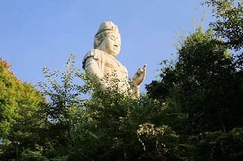 大観音石像の画像