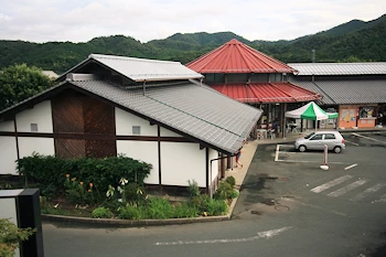 道の駅広見森の三角ぼうしの画像