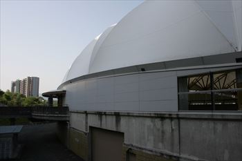 穴生ドームの風景