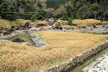 旧金石城庭園の画像