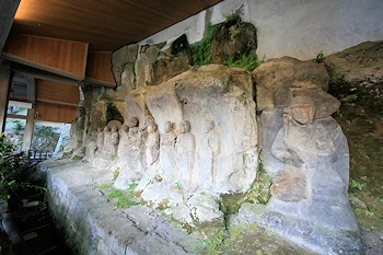 臼杵石仏の画像