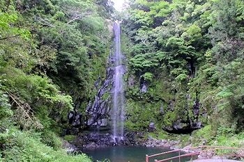 八戸観音滝の画像