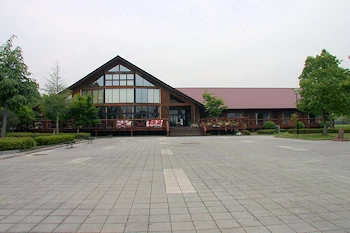 かかし館の画像