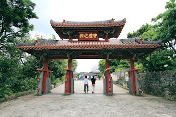守礼門の風景