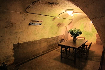 旧海軍司令部壕の画像