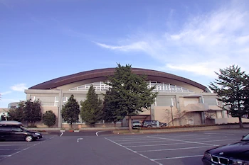 八日市ドームの風景